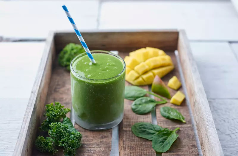 Benefits of Spinach Smoothies: Why This Leafy Green Works So Well in a Blend