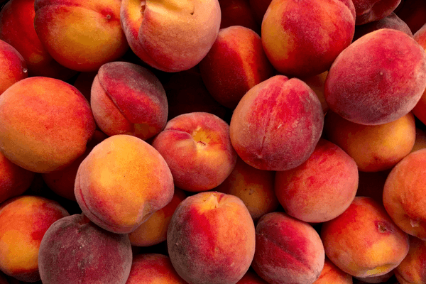 Why Are Peaches Good for You? 3 Benefits of This Juicy Smoothie Favourite